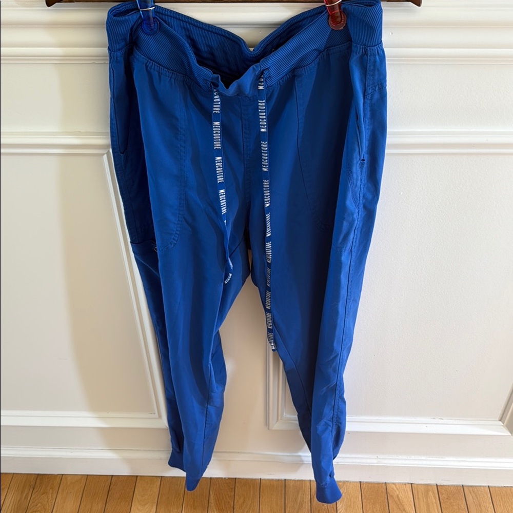 Med couture scrub pants